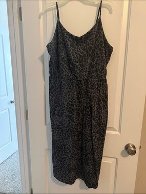 Old Navy Black & Charcoal Leopard-Print Midi Slip Dress